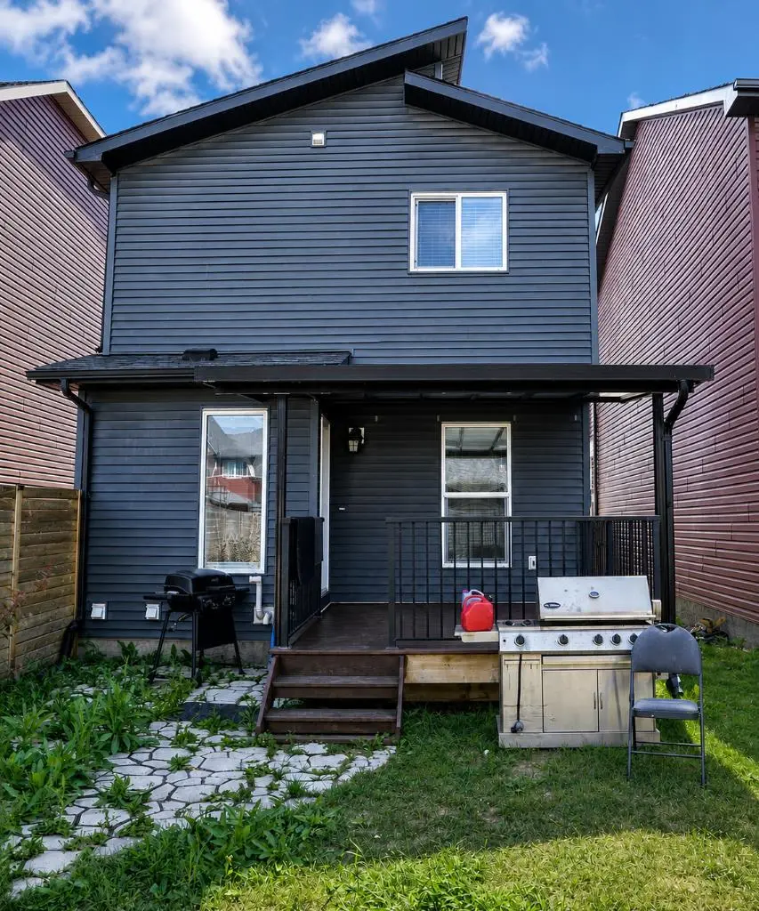 149 Walden Parade SE