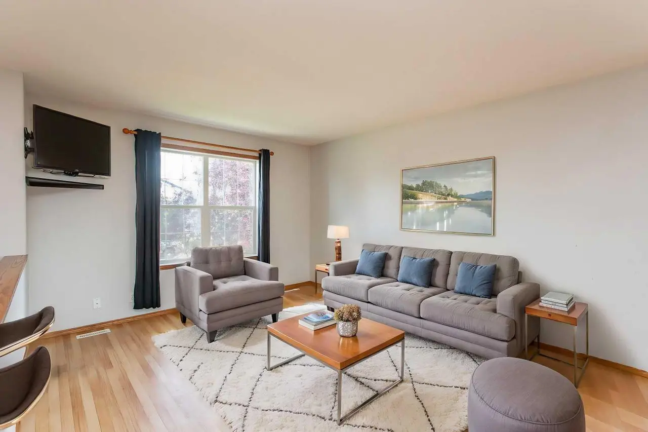 273 Kendrew Drive 
