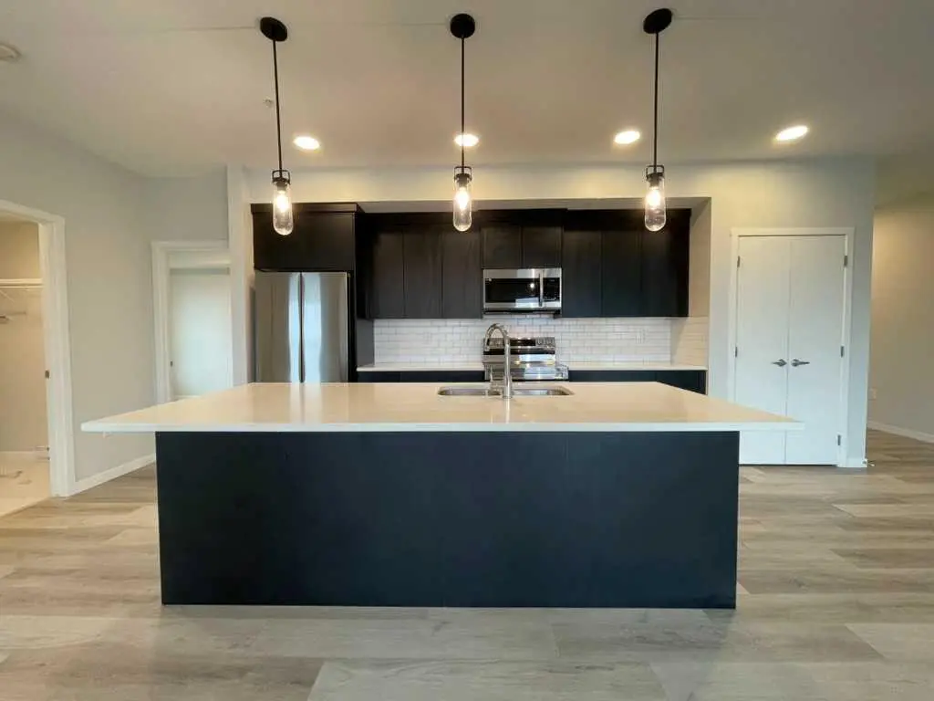 2304, 42 Cranbrook Gardens SE