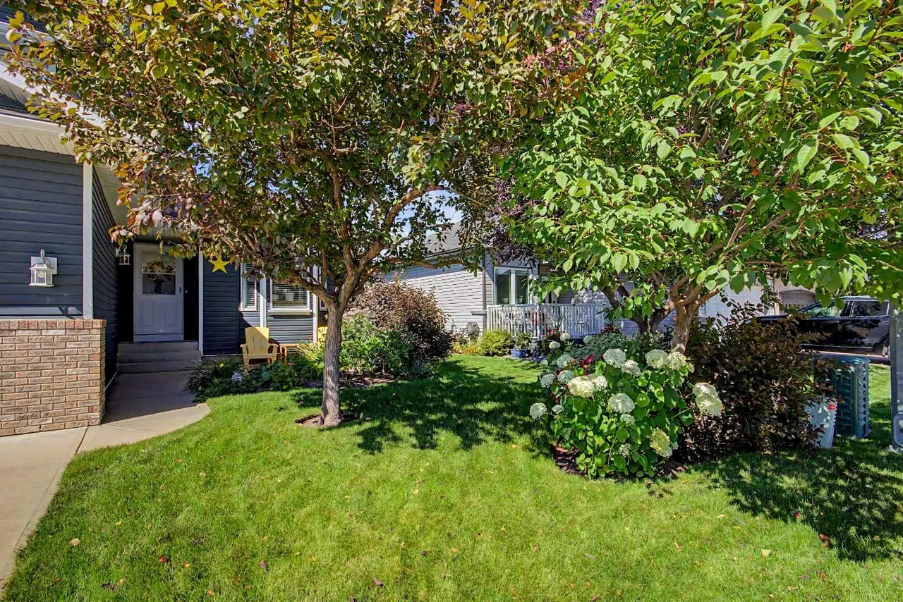 54 Edendale Crescent SE