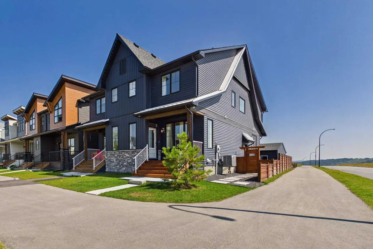 182 Rowley Gate NW