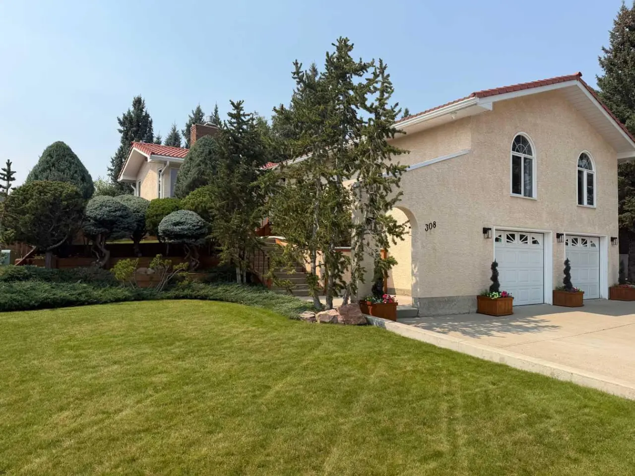 308 Canniff Place SW