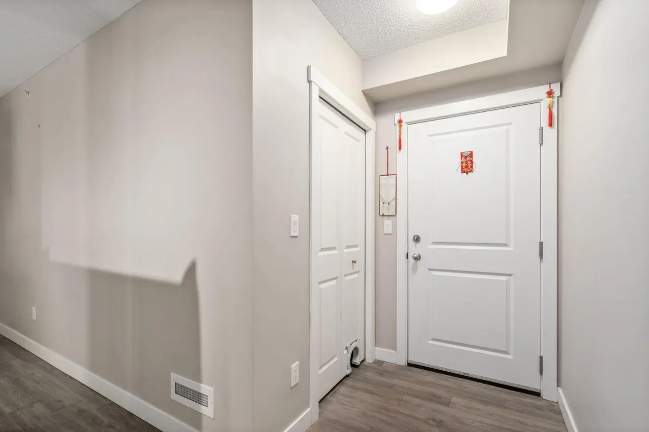 115, 10 Kincora Glen Park NW