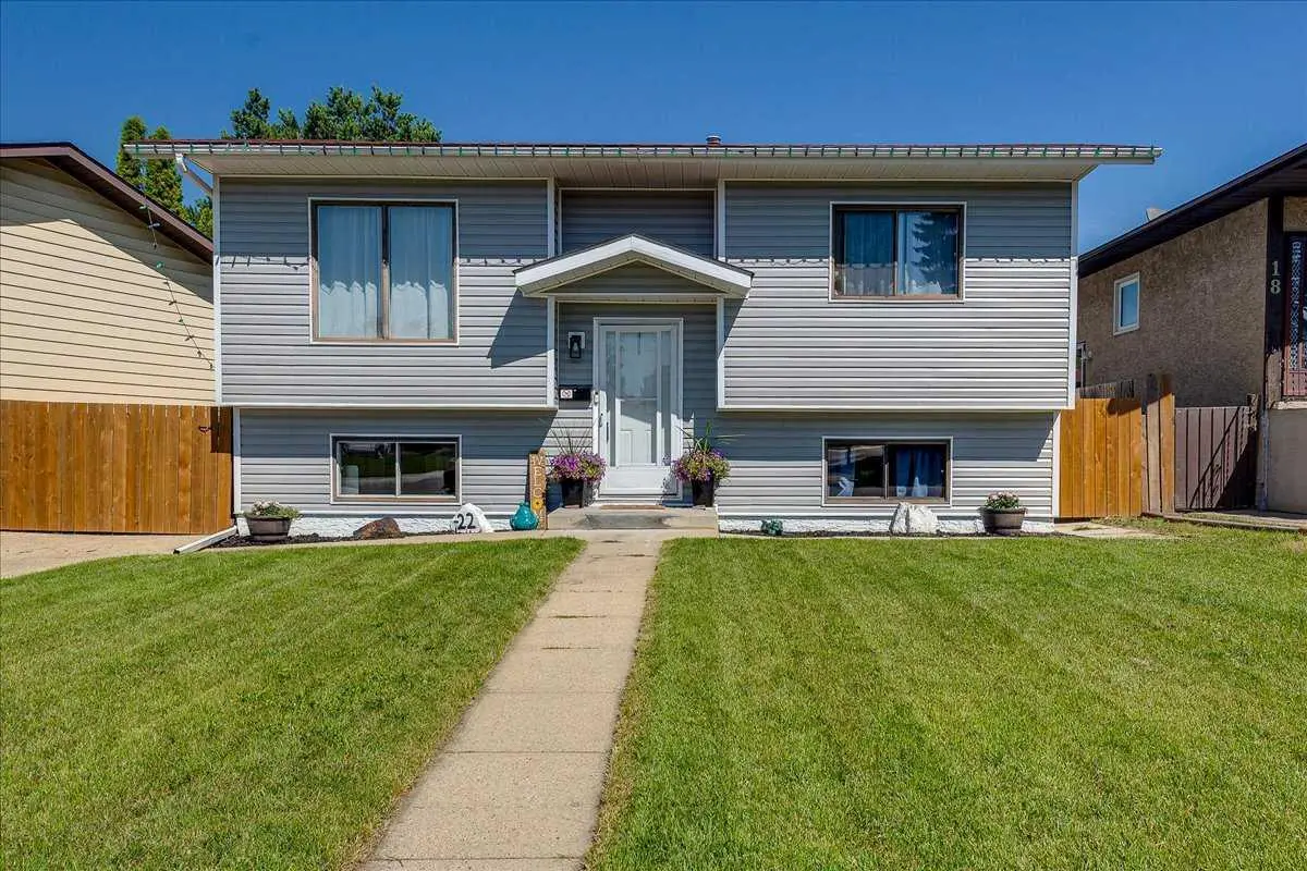 22 Greenham Drive 