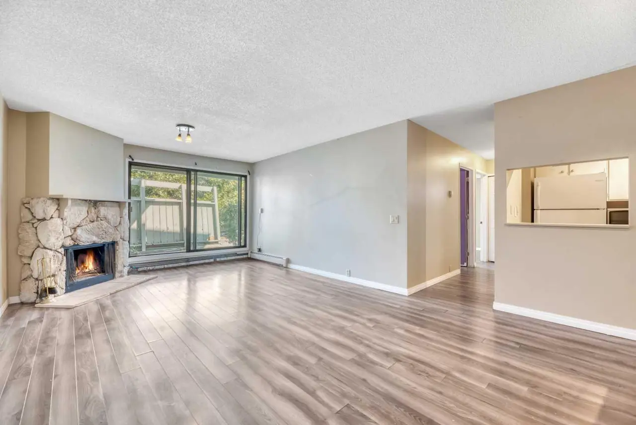 111, 10120 Brookpark Boulevard SW