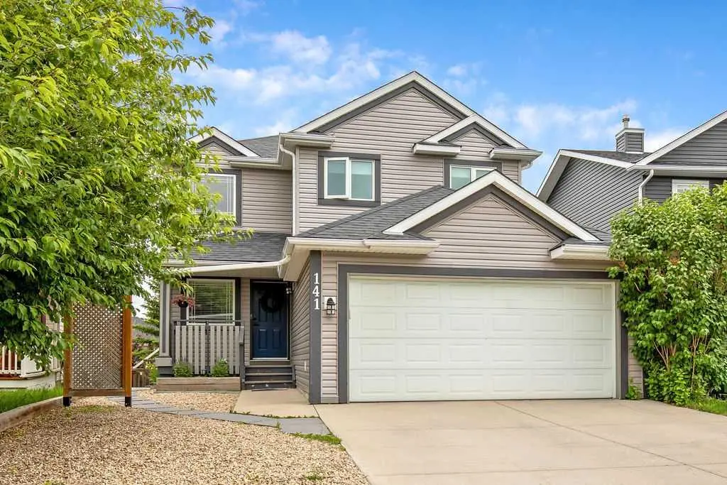 141 Somerset Circle SW
