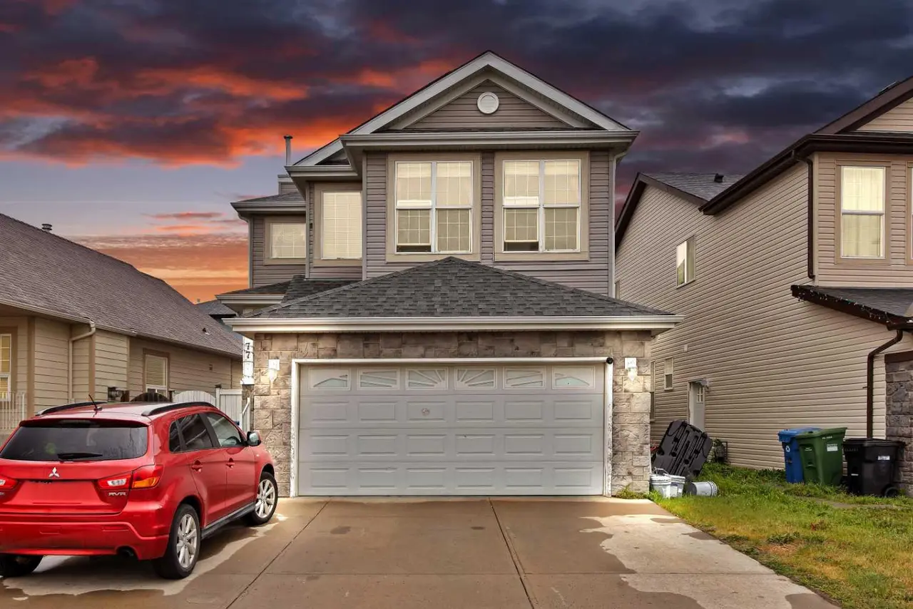 77 Saddleland Drive NE