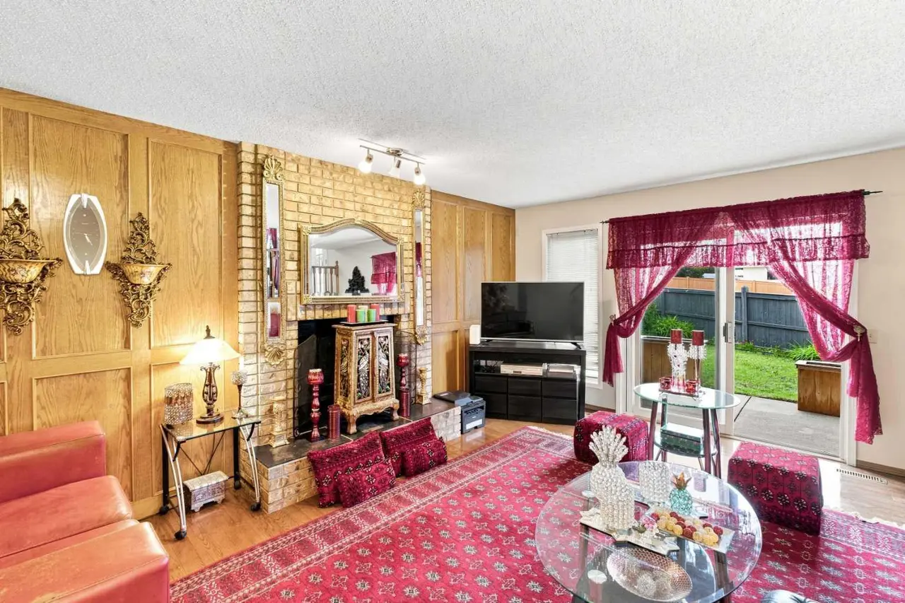 2709 Signal Hill Bay SW