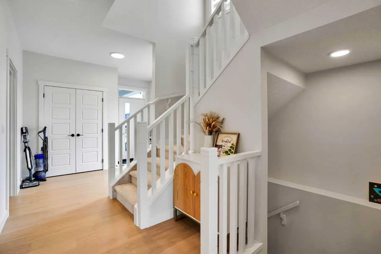 101 Wolf Hollow Terrace SE