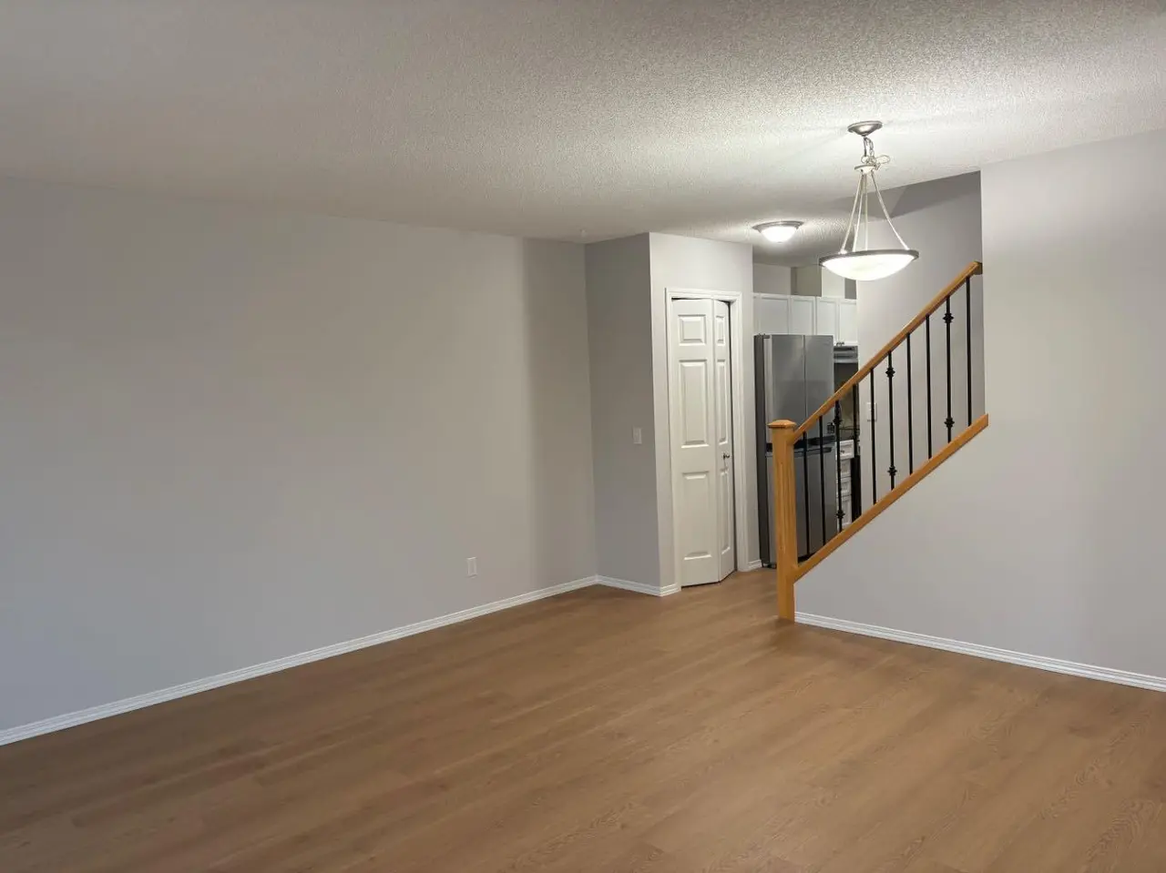 102, 950 Arbour Lake Road NW