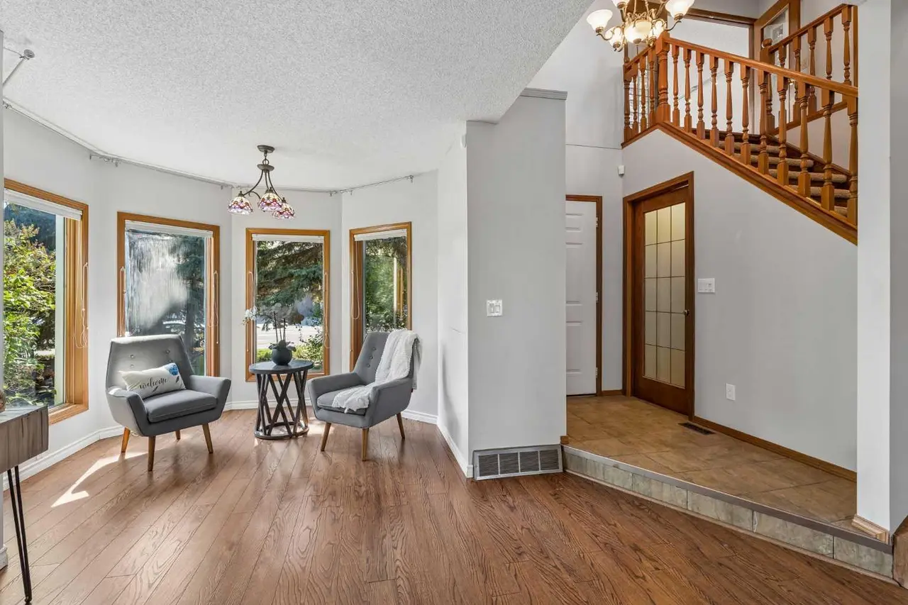 728 Shawnee Drive SW