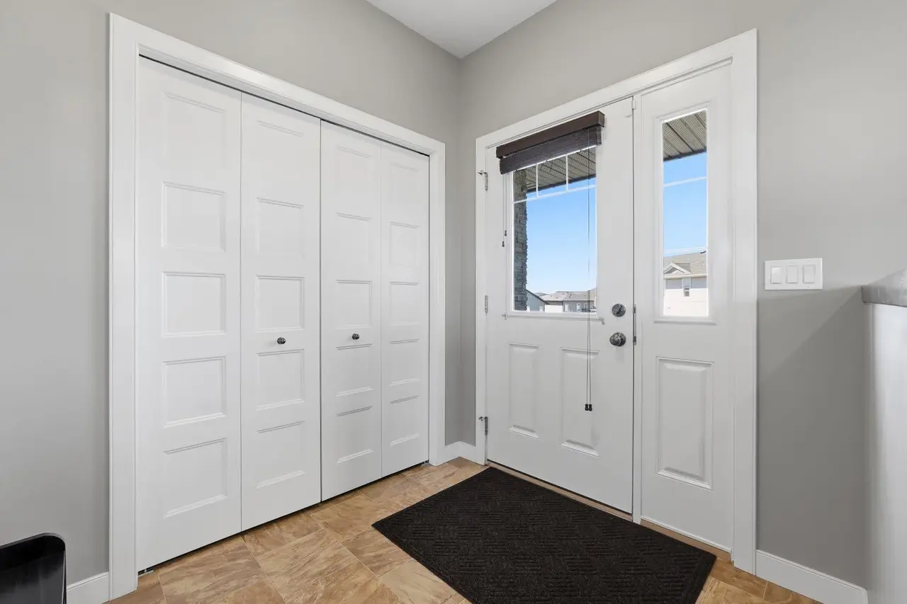 206 Truant Crescent 