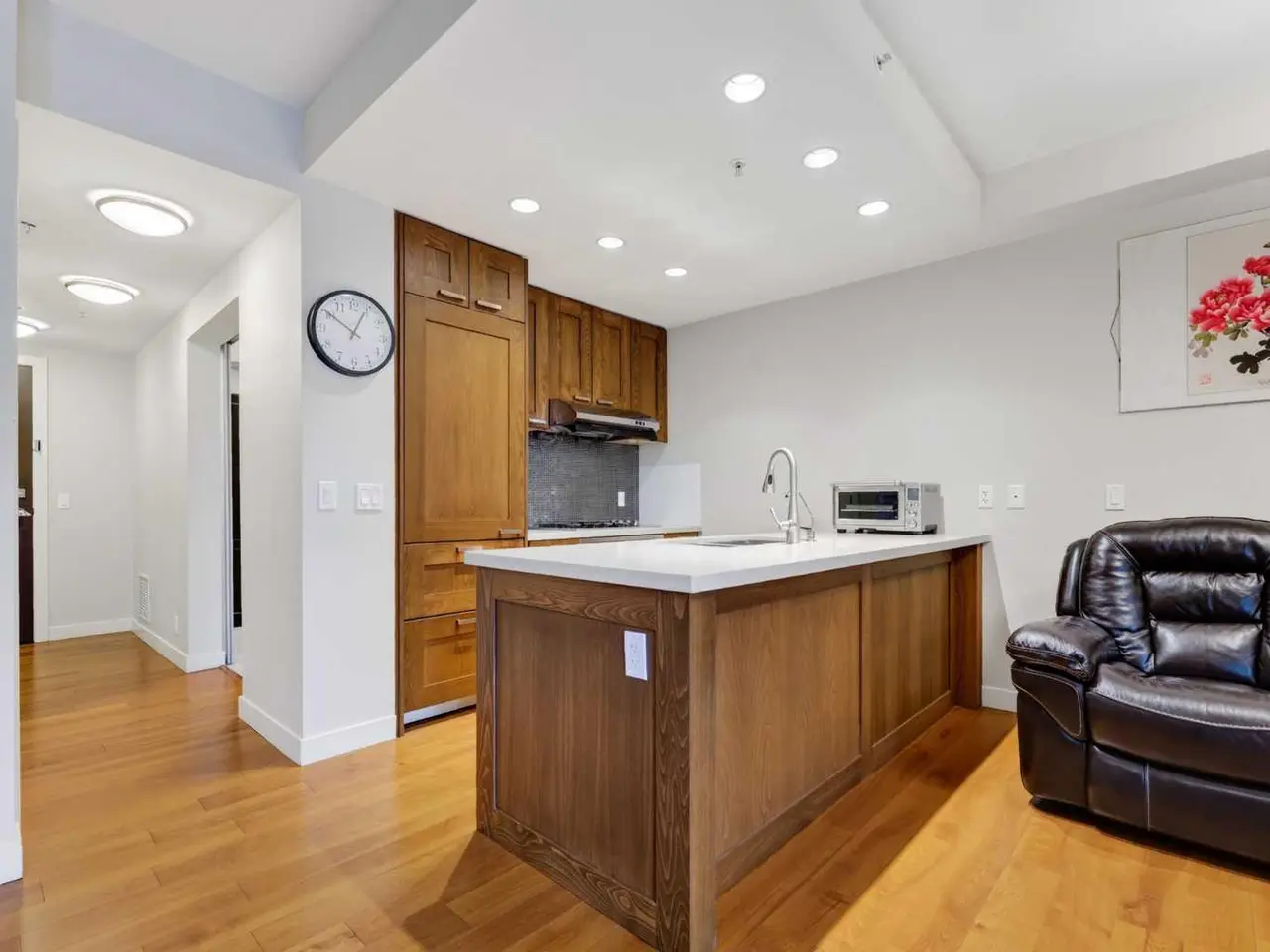 511, 222 Riverfront Avenue SW
