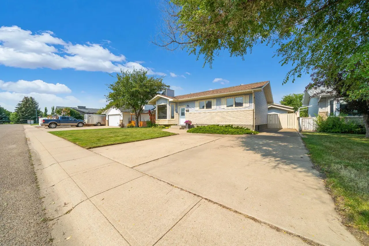 12 Swan Way SE