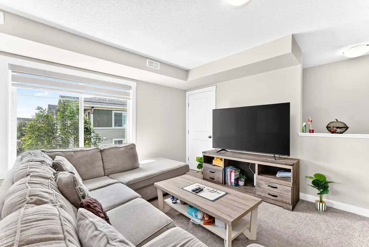 196, 300 Marina Drive 