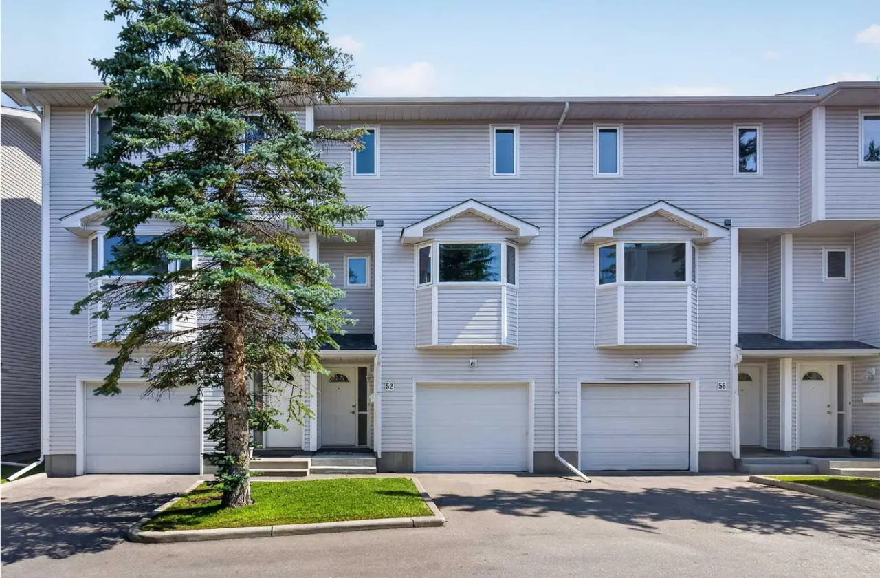 52 Glenbrook Villas SW