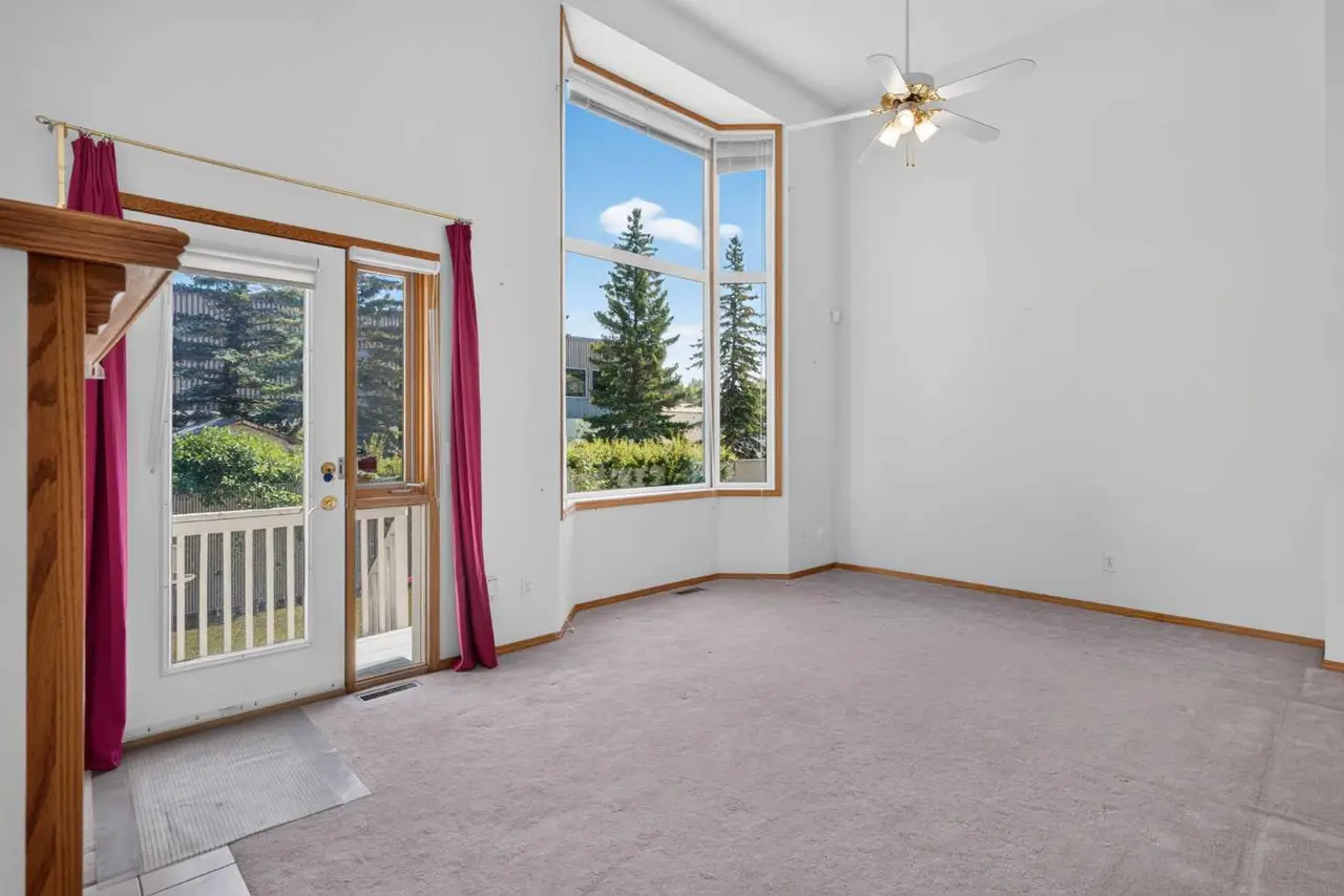 52 Glenbrook Villas SW