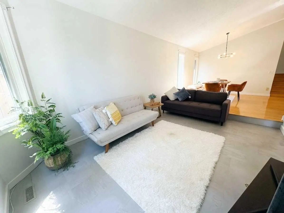 123 SUNMILLS Place SW