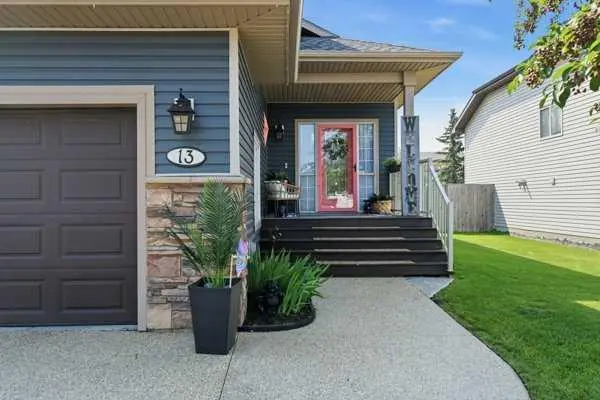 13 Assinger Avenue 