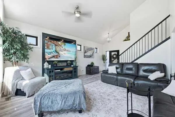 13 Assinger Avenue 