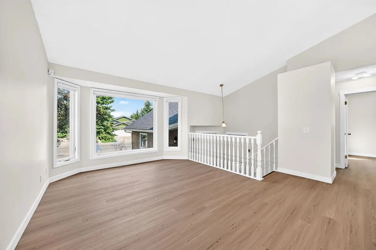 143 Applewood Drive SE