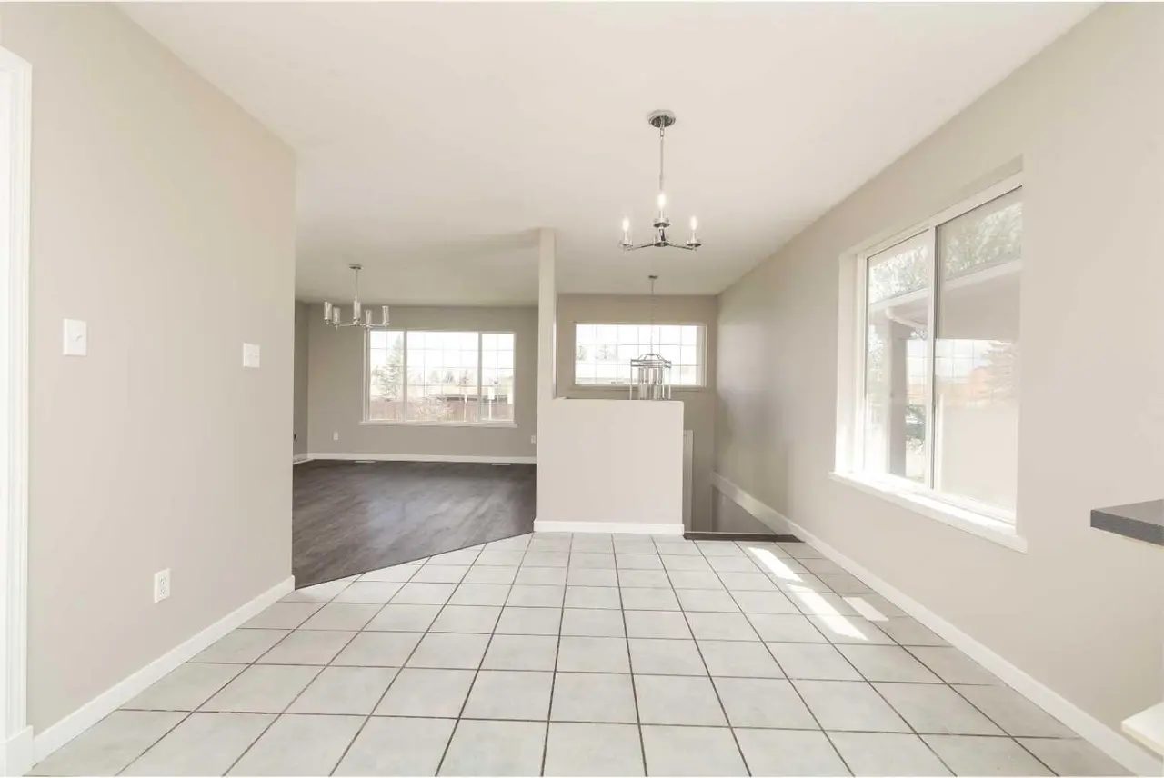 158 Jerry Potts Boulevard W