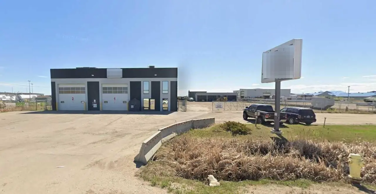 12121 106 Avenue 
