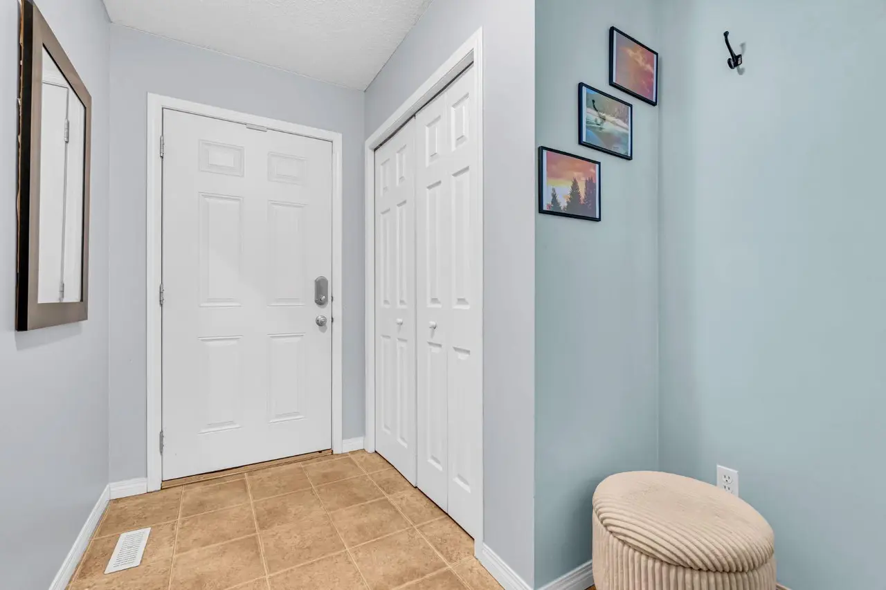 28 Everhollow Way SW