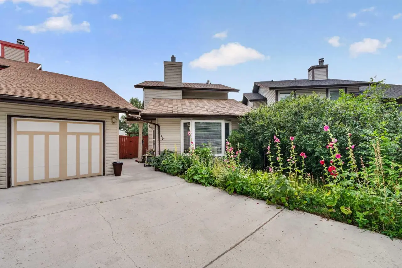 36 Templegreen Bay NE