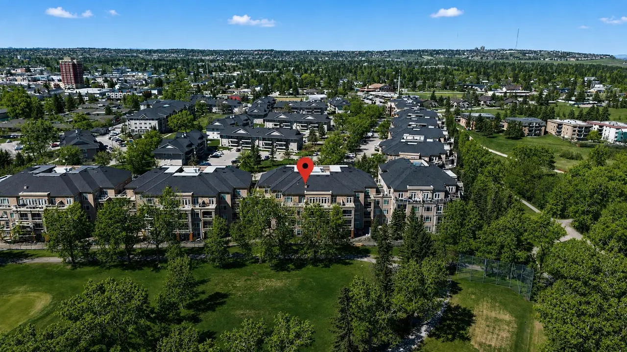 7305, 14 Hemlock Crescent SW