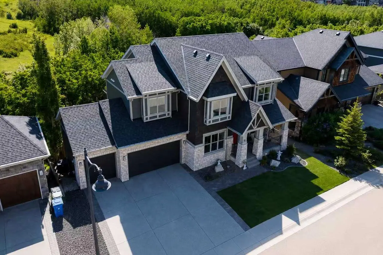 30 Ascot Crescent SW