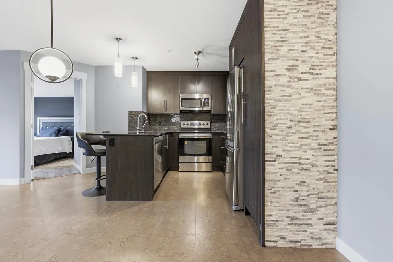 5105, 155 Skyview Ranch Way NE