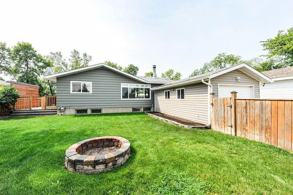 3 Montcalm Avenue 