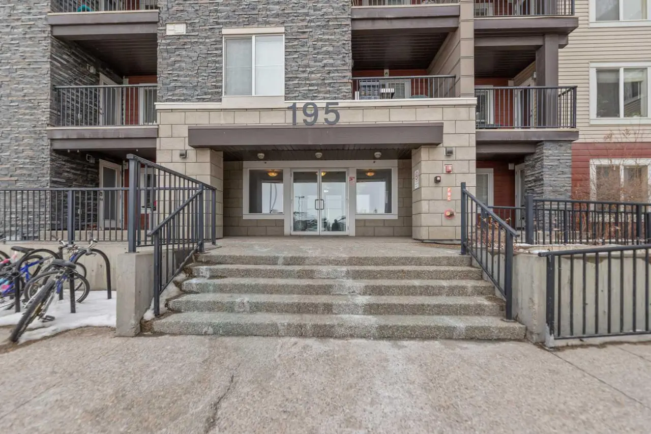 224, 195 Kincora Glen Road 