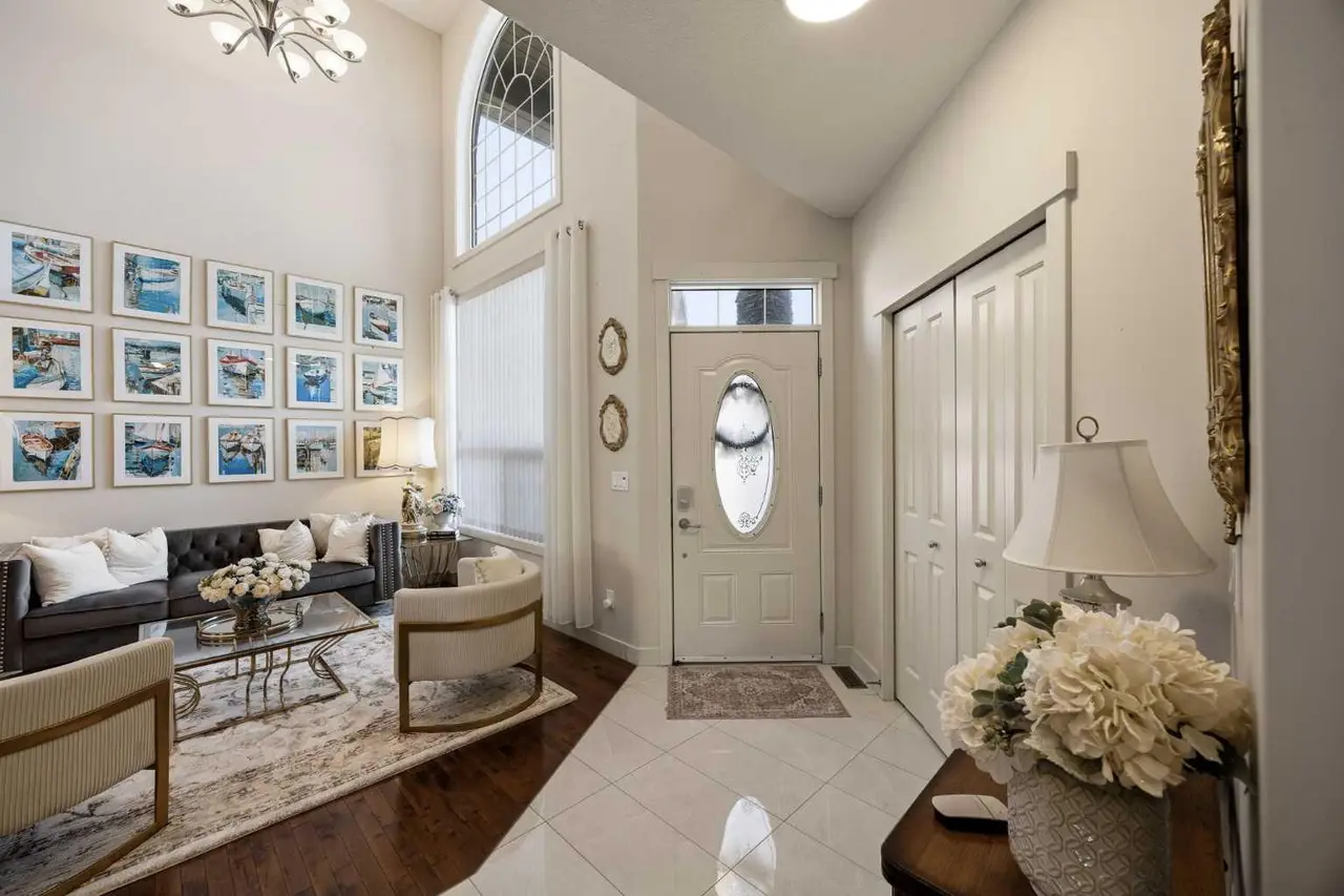 21 Canals Cove SW