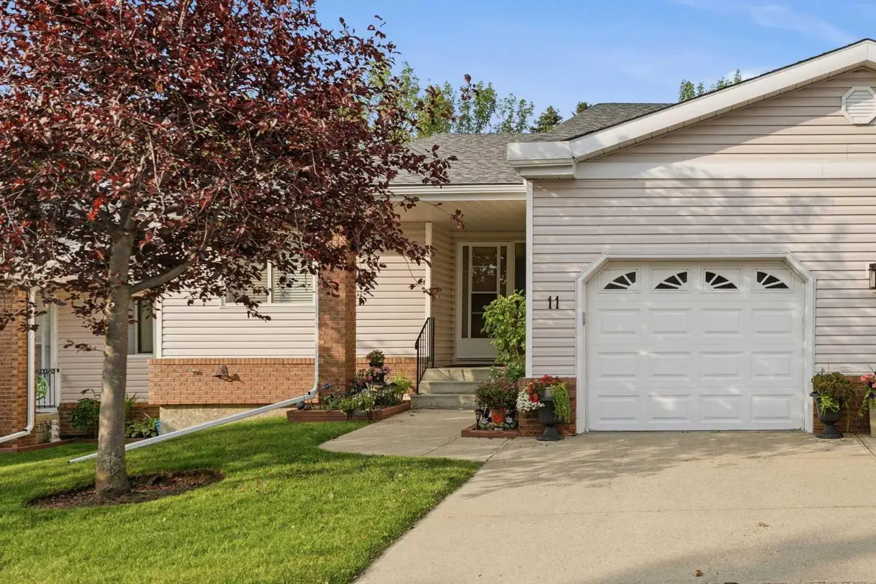 11 Macewan Park Heights NW