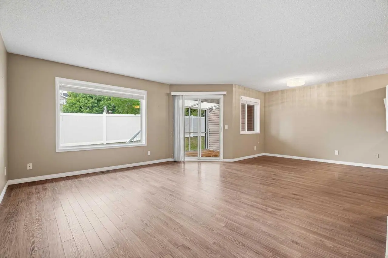 11 Macewan Park Heights NW