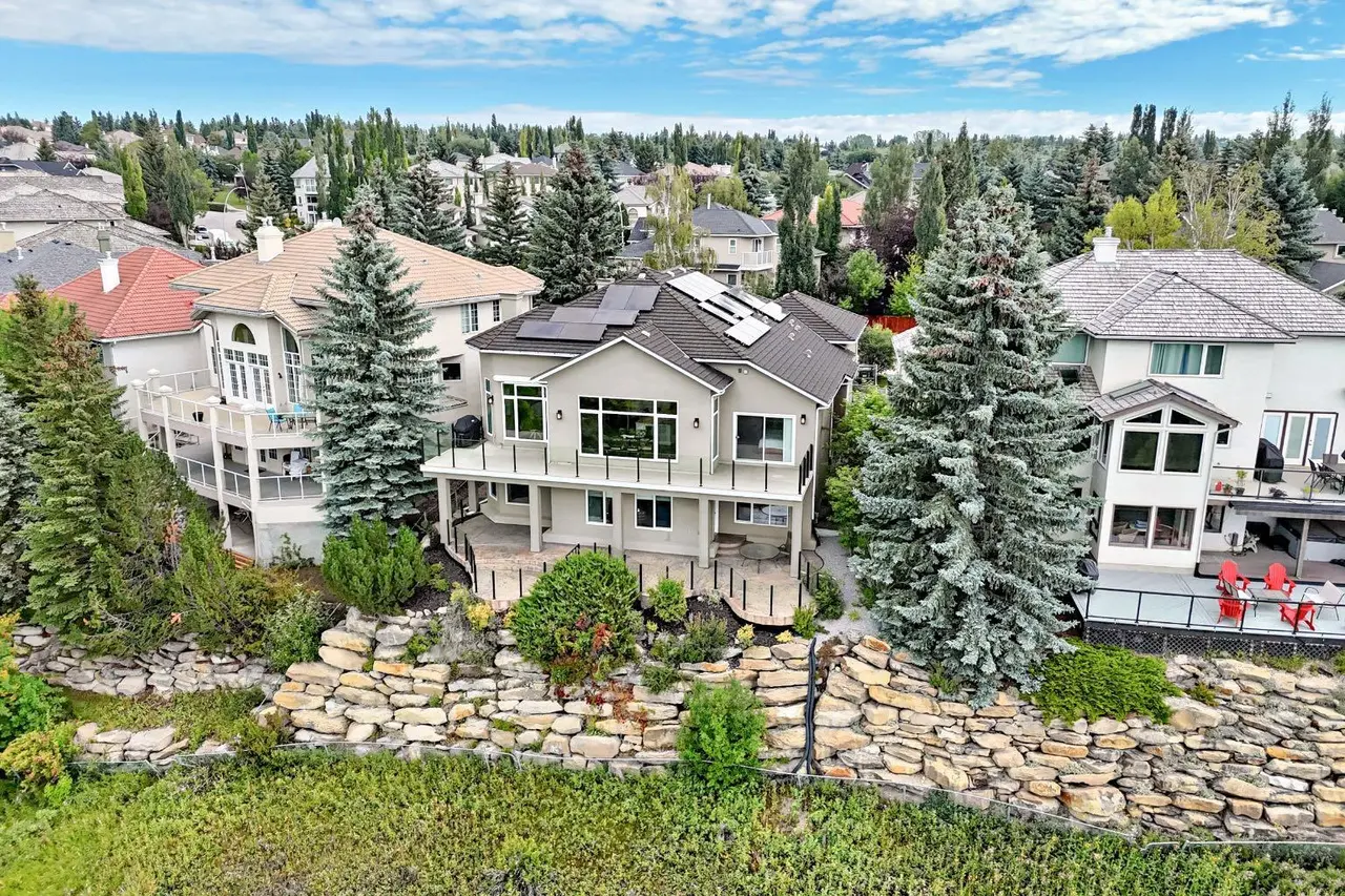 148 Scenic Ridge Crescent NW