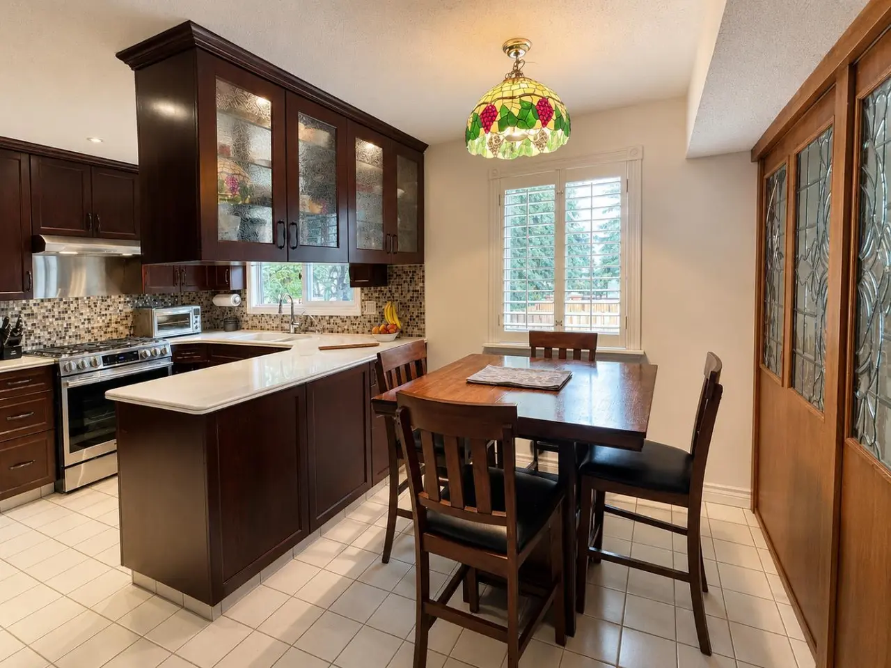 544 Willingdon Boulevard SE