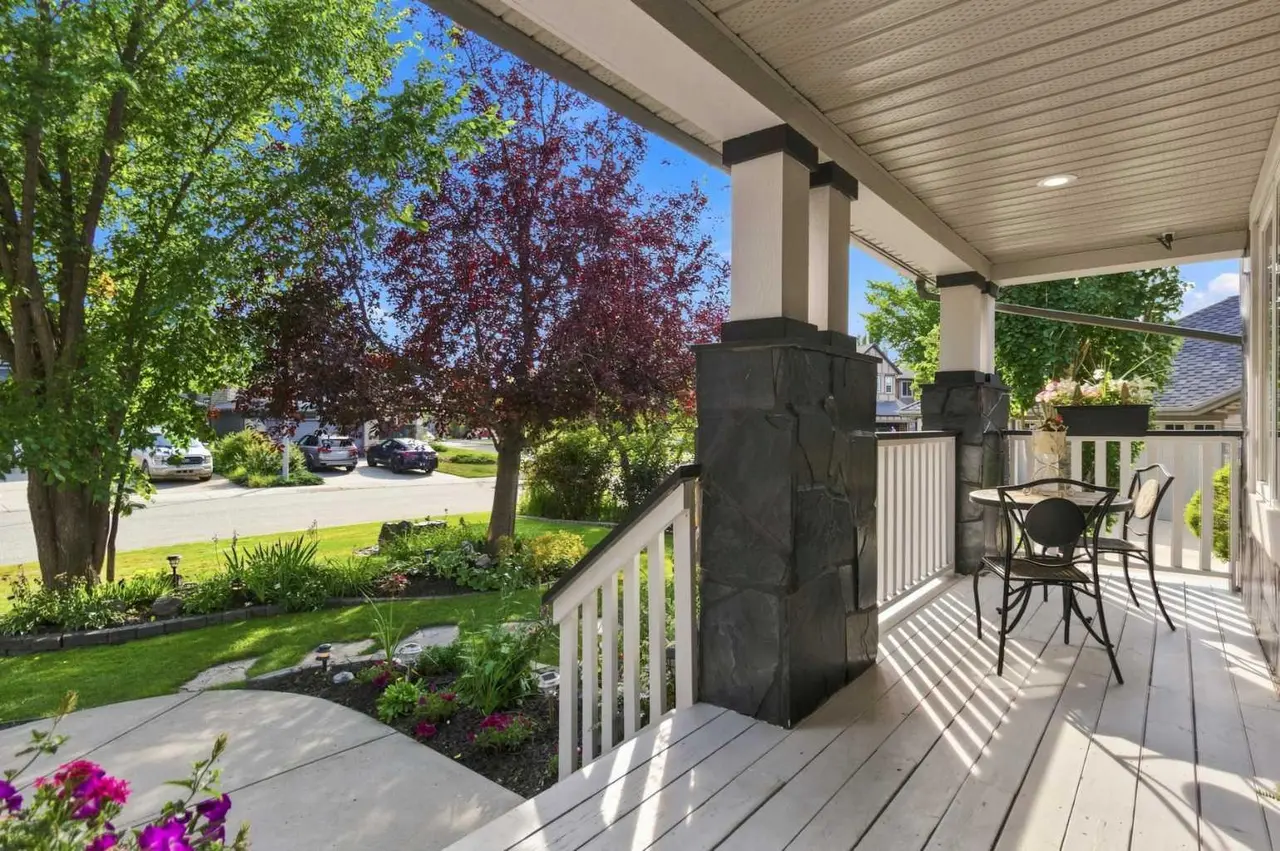 39 Chapala Terrace SE
