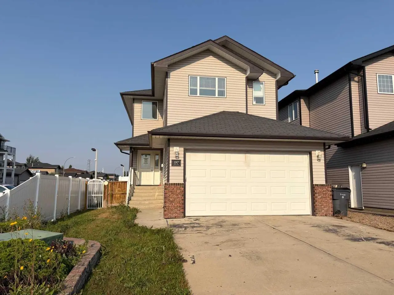 197 Vista Road SE