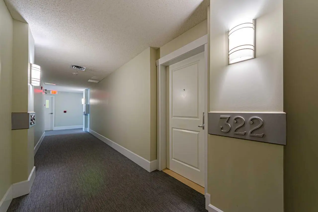 322, 88 Arbour Lake Road NW