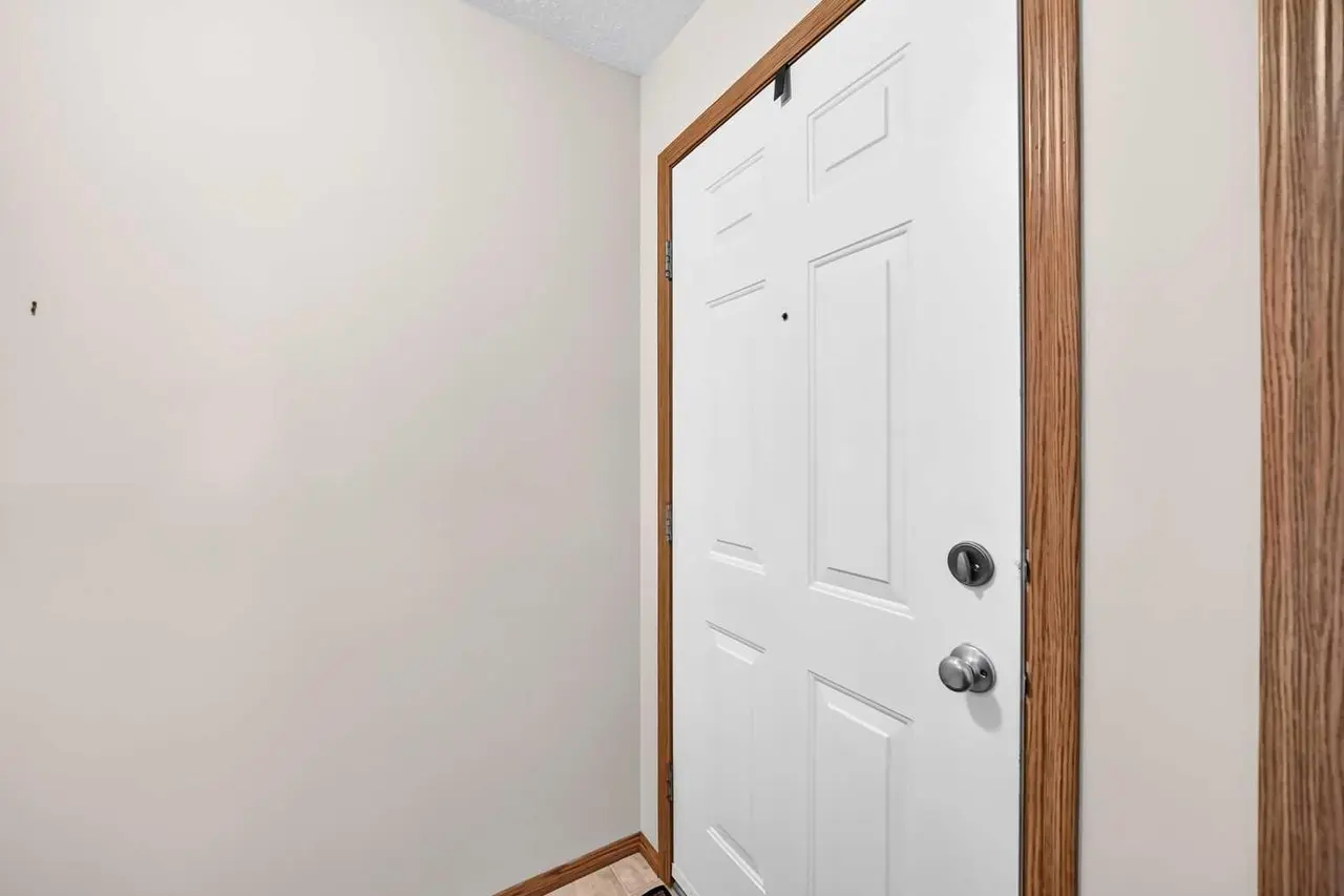 20 Everstone Place SW