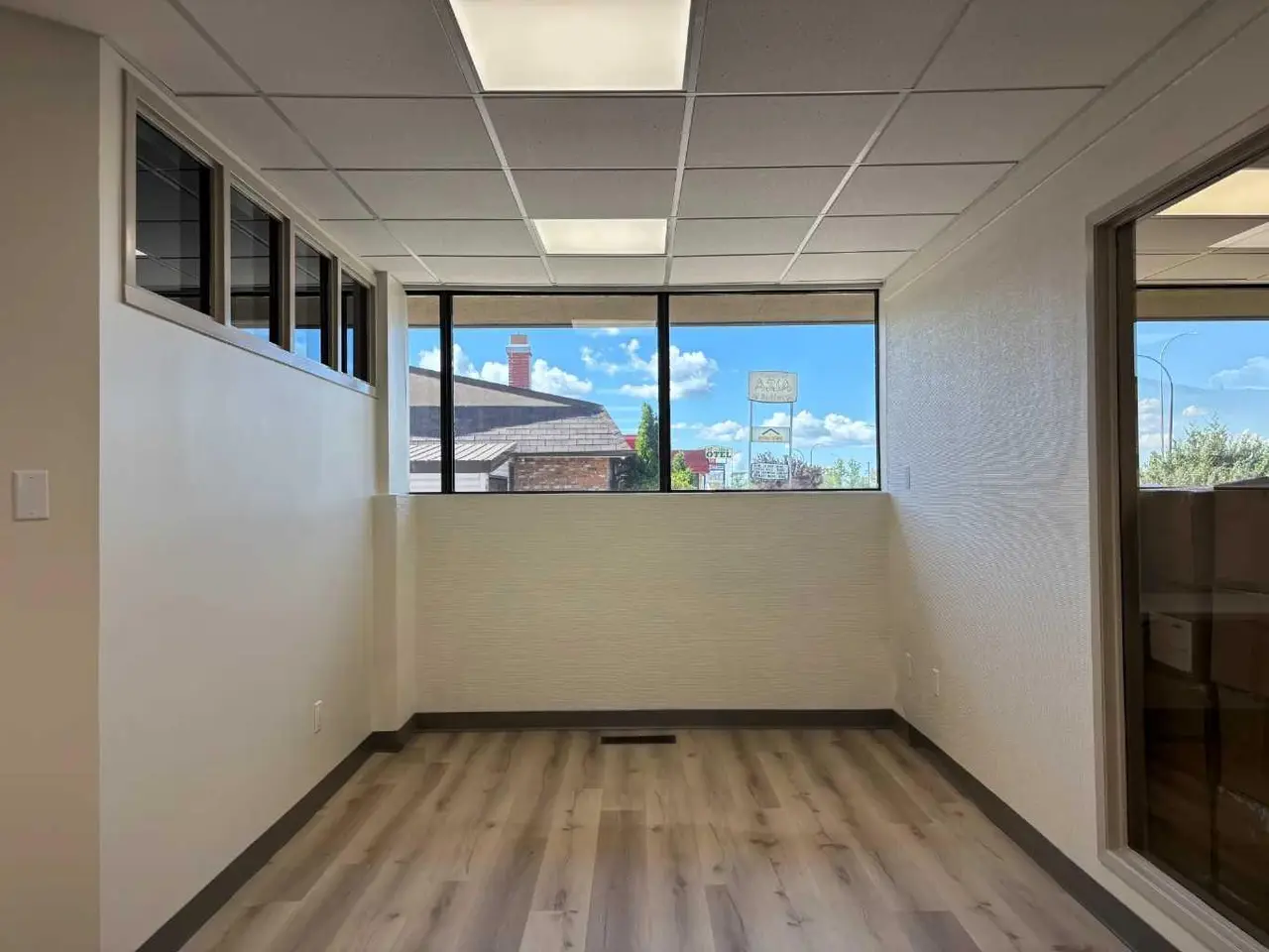 Suite D, 6209 44 Street 