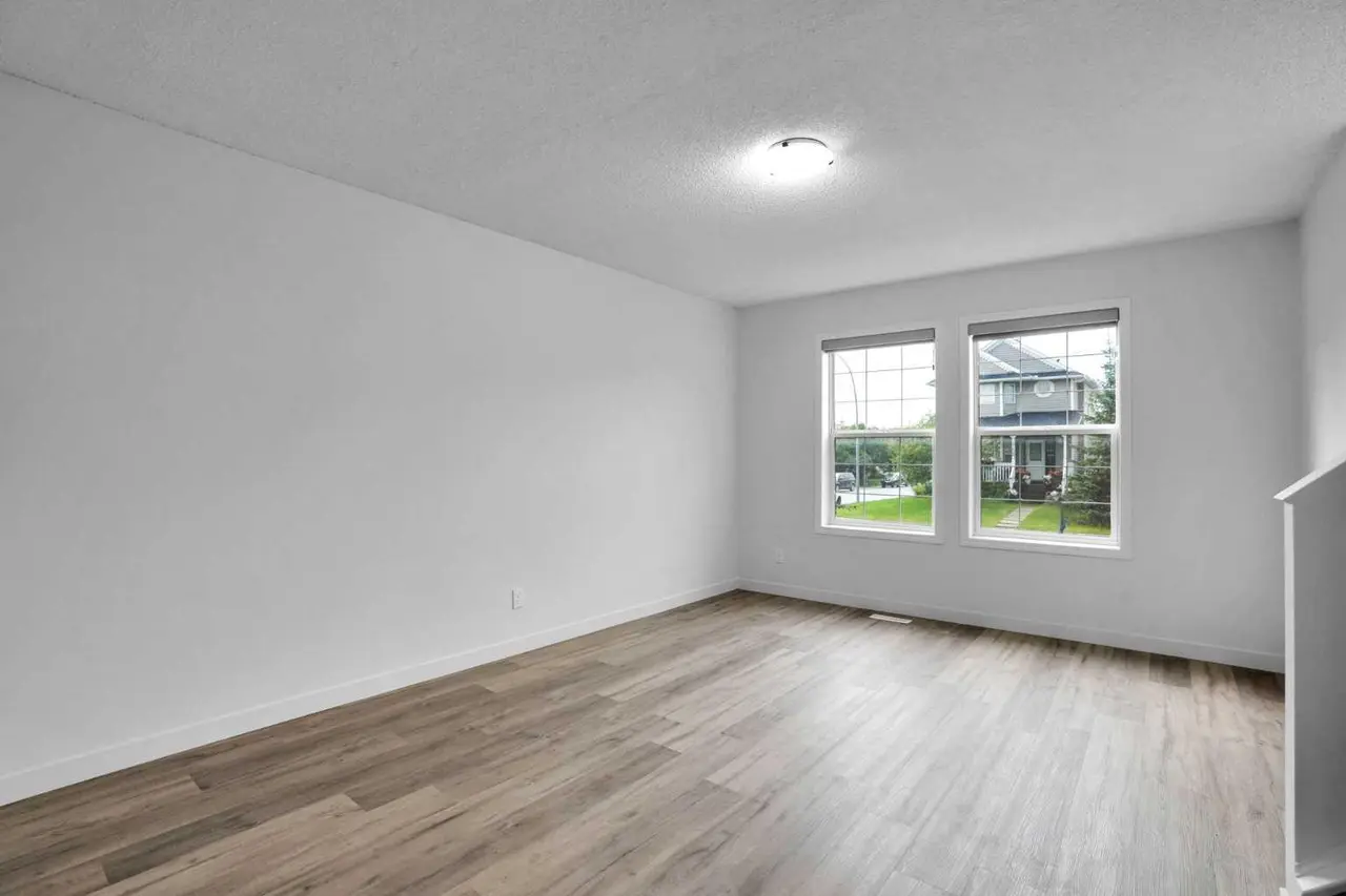 145 Bridleglen Road SW