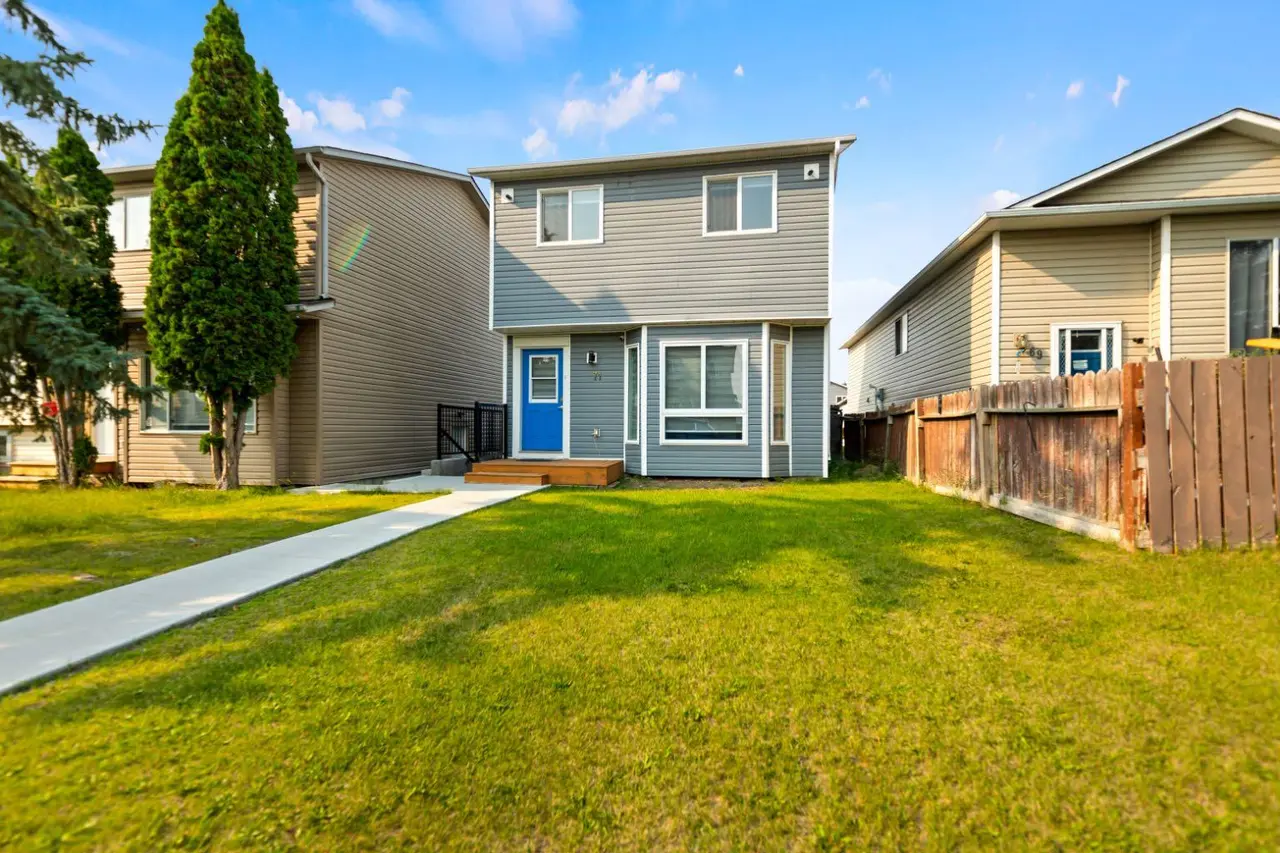 71 Martindale Court NE