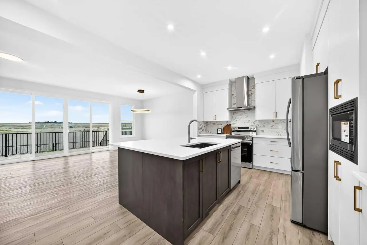 344 Herron Landing NE