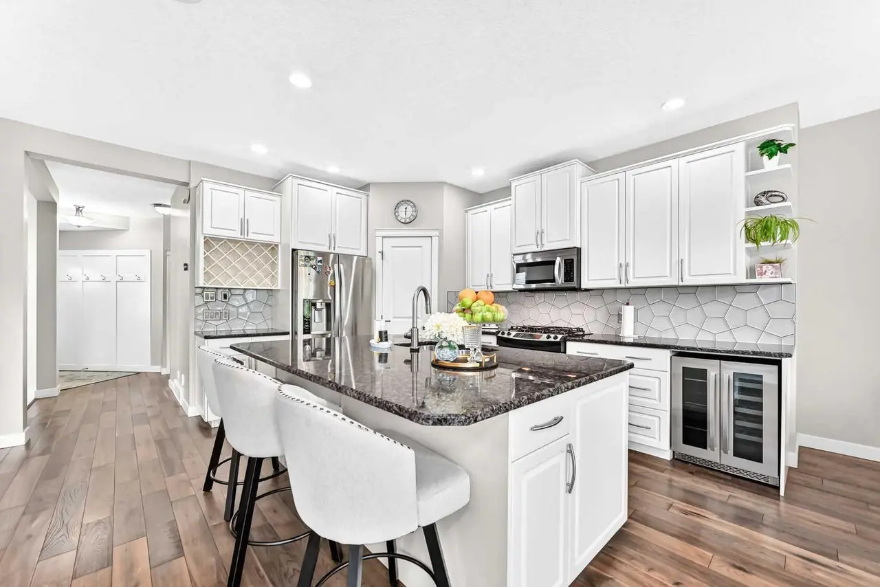 23 Everoak Bay SW
