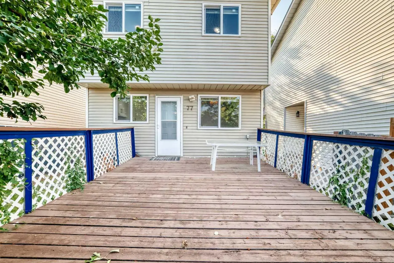 77 Martinbrook Road NE