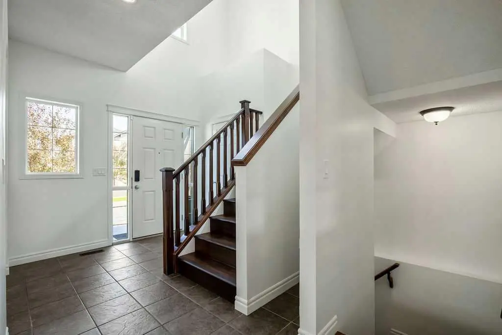 134 Prestwick Terrace SE